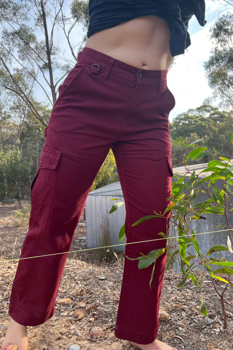 Mid Rise Cargo Pants - Burgundy