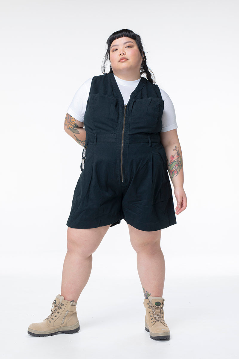 Cropped Yard Suit