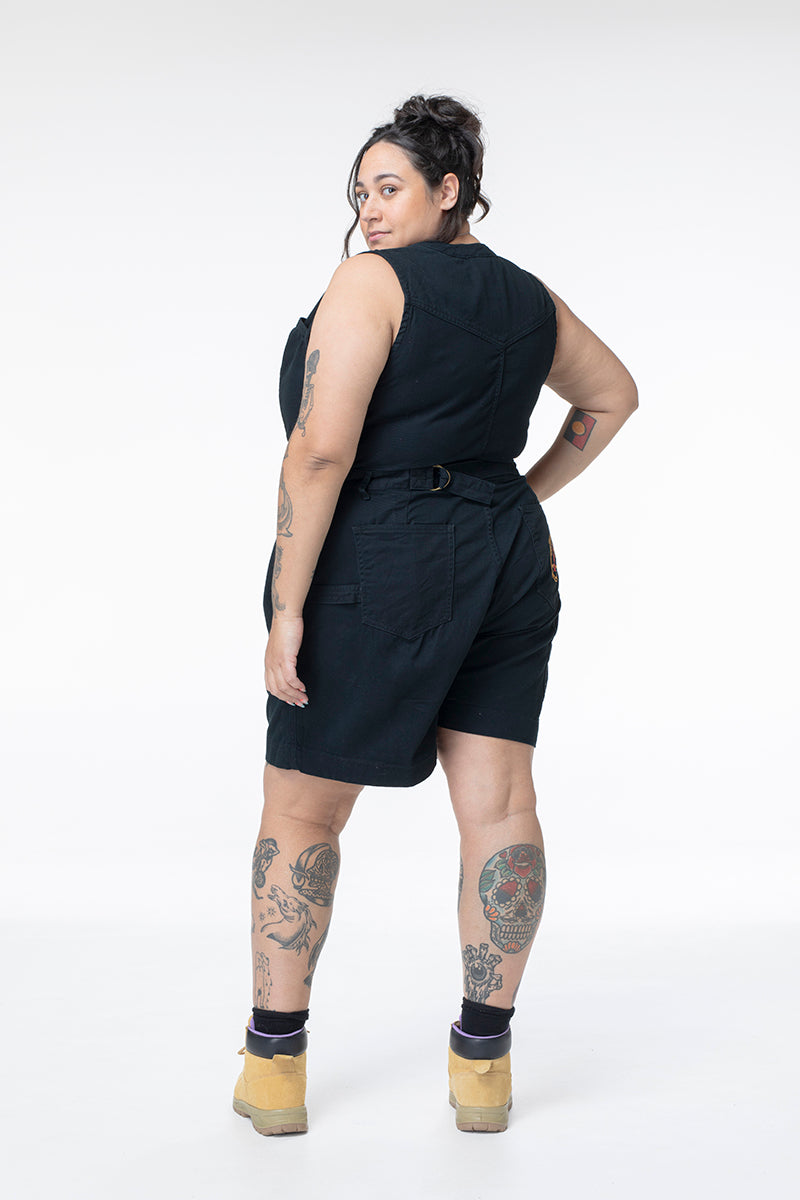 Cropped Yard Suit - Short - Black