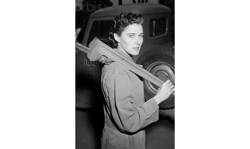 MEET THE MÜSE: Lillian Ann Baumbach