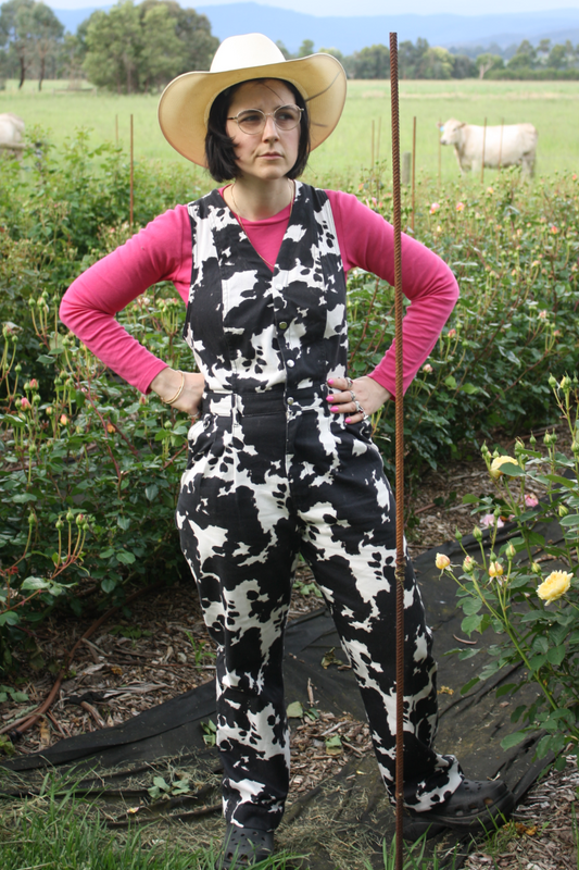 Roper Suit - Cowhide