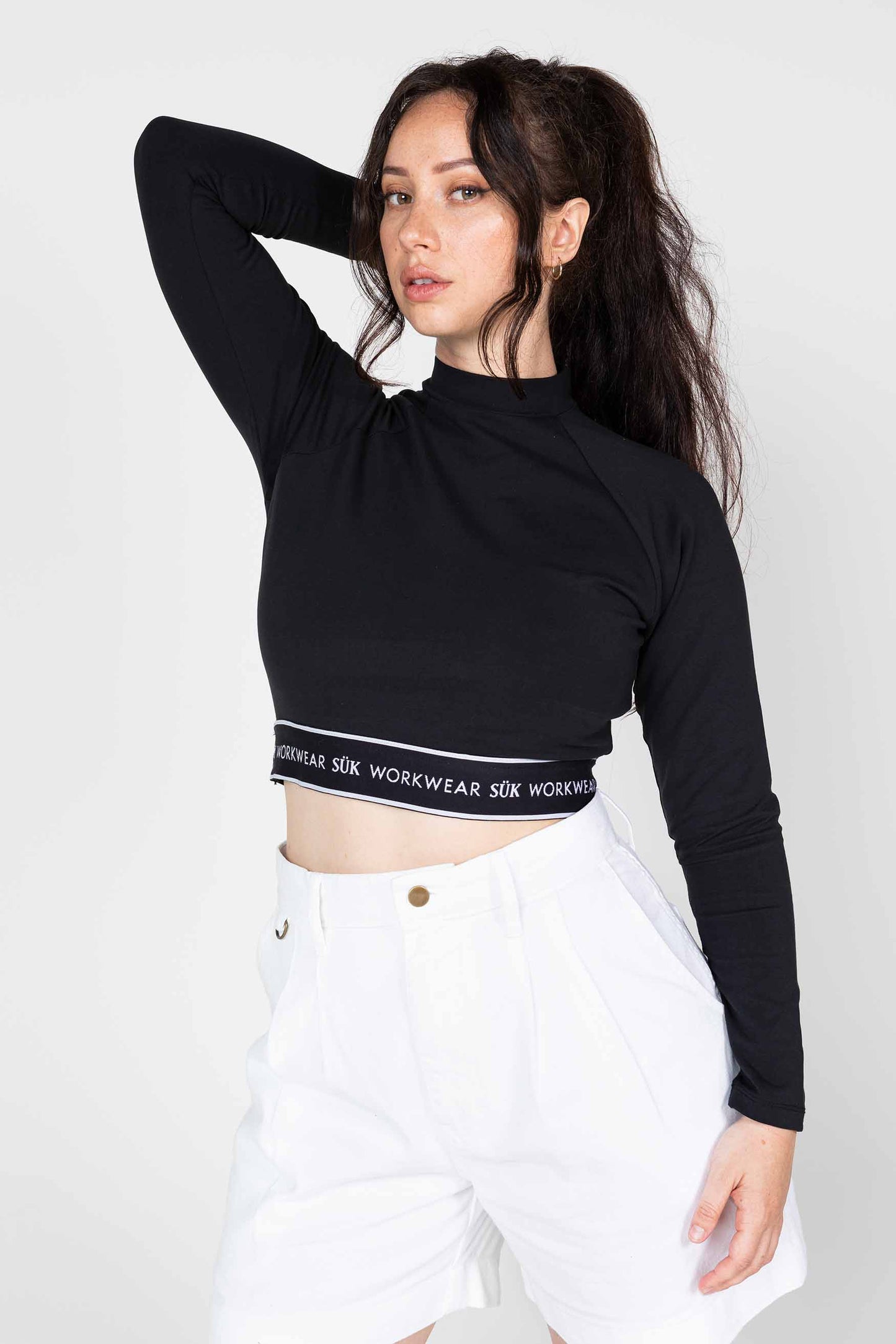 Long Sleeve Crop Top - Black